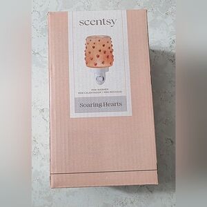 NEW Scentsy Soaring Hearts Mini Warmer
